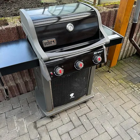 Adenauer Forst Ring Appartement *