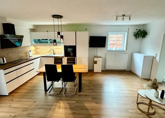 Apartment Adenauer Forst Ring *